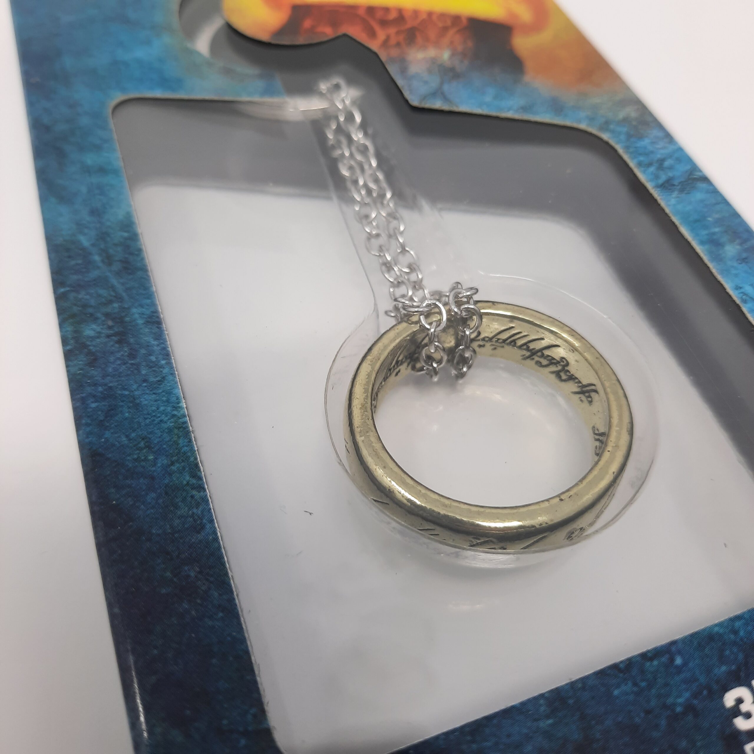 – DER Schlüsselanhänger 3D Gaming HERR – und Anime Merchandise – RINGE Nerdmagnet “Ring” Figuren